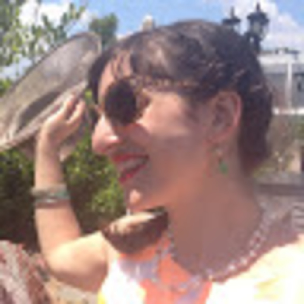 Meet your Posher, Naomi
